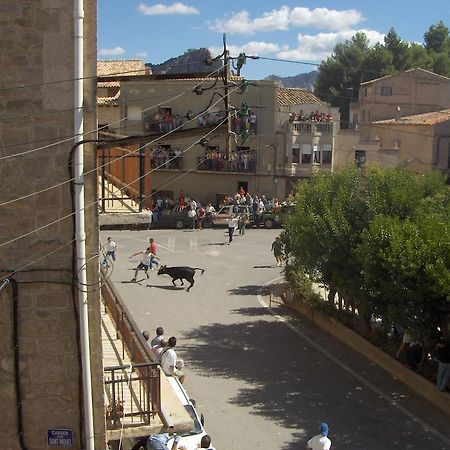 Apartaments La Fabrica Horta de Sant Joan Exterior foto