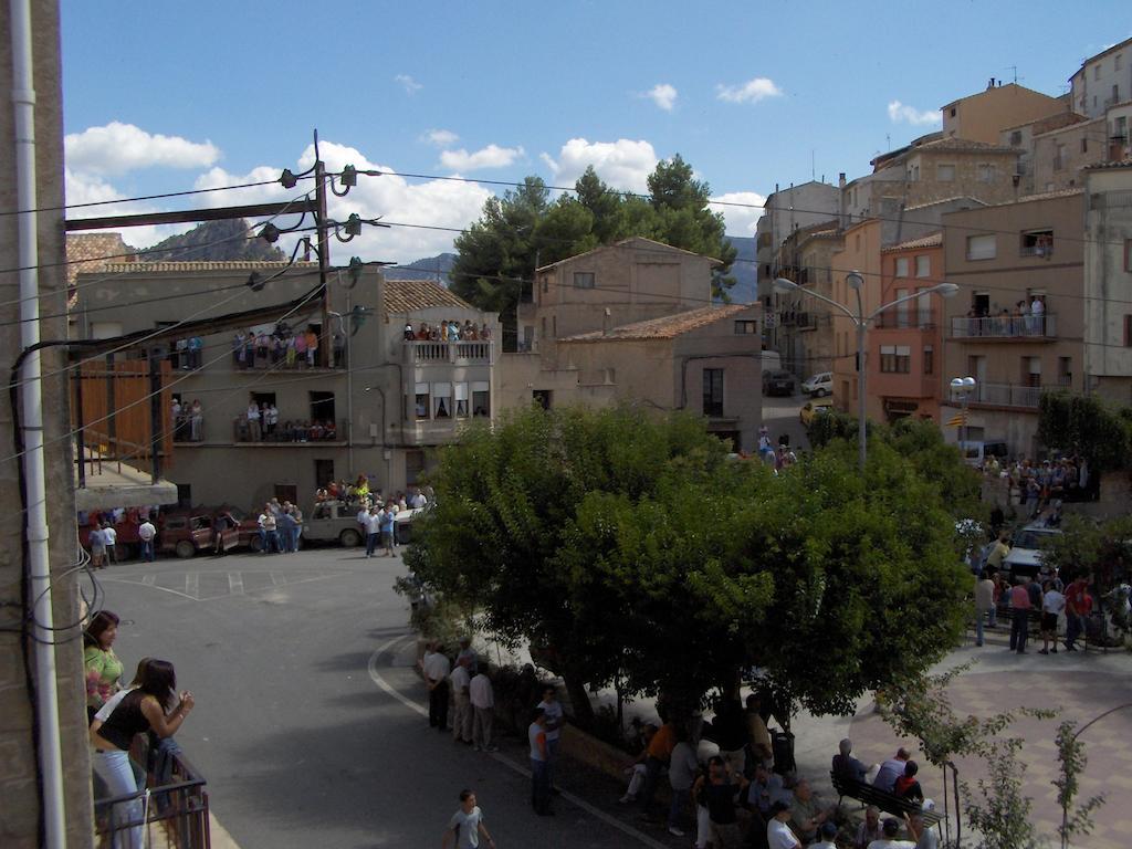 Apartaments La Fabrica Horta de Sant Joan Exterior foto