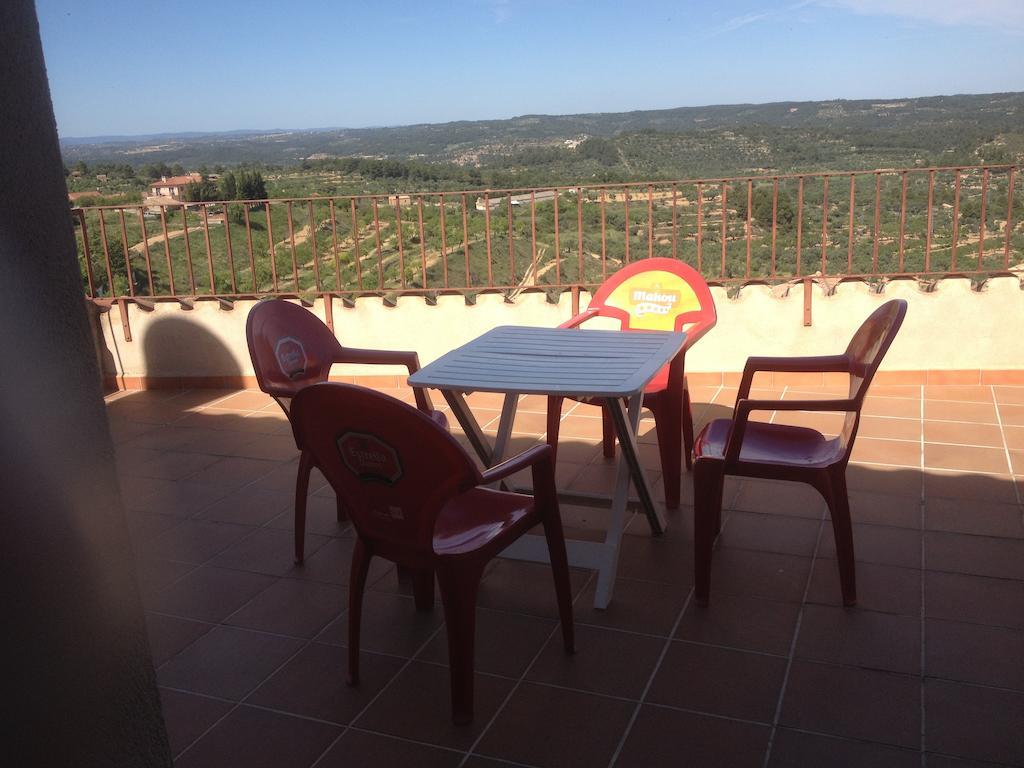 Apartaments La Fabrica Horta de Sant Joan Quarto foto