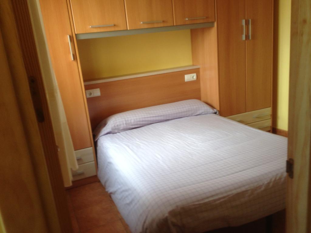 Apartaments La Fabrica Horta de Sant Joan Quarto foto