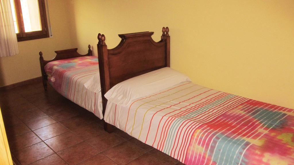Apartaments La Fabrica Horta de Sant Joan Quarto foto