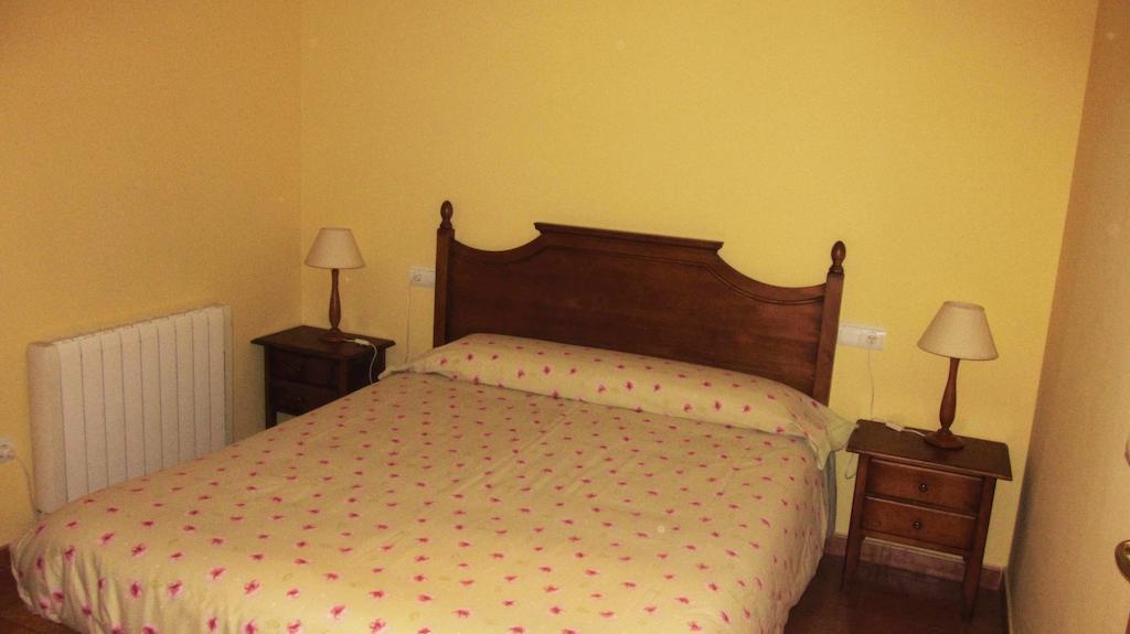 Apartaments La Fabrica Horta de Sant Joan Quarto foto