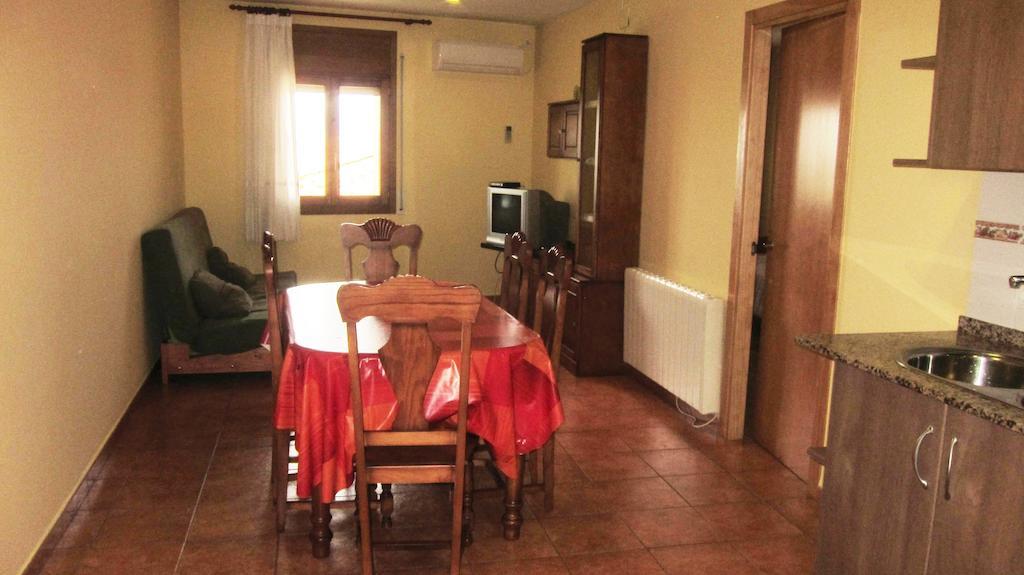 Apartaments La Fabrica Horta de Sant Joan Quarto foto